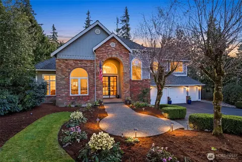 9604 215th Ave NE, Redmond, WA 98053