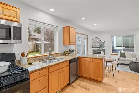 1908 98th Pl SW #B, Everett, WA 98204 photo 17