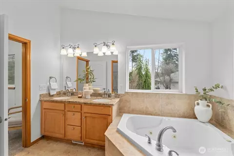 1908 98th Pl SW #B, Everett, WA 98204 photo 24