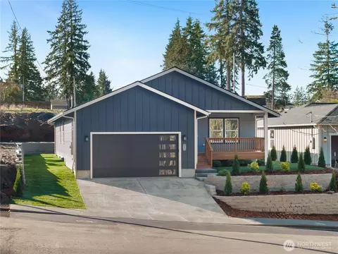 447 Chestnut St, Shelton, WA 98584