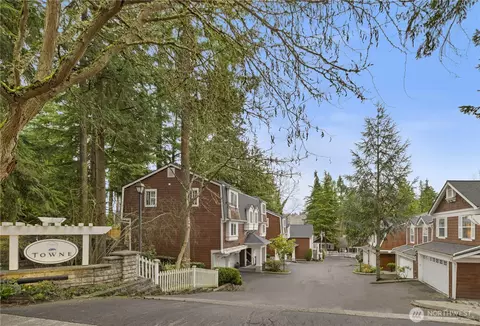 3018 128th Ave SE #12, Bellevue, WA 98005