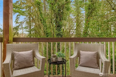 3018 128th Ave SE #12, Bellevue, WA 98005