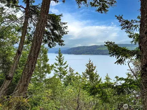 136 Discovery Crest Pl, Port Townsend, WA 98368