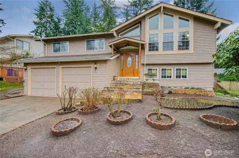 517 SW 324th St, Federal Way, WA 98023