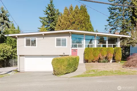 414 S 168th St, Burien, WA 98168