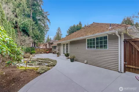 Exterior - 1924 142nd St SE, Mill Creek, WA 98012 photo 4 of 6