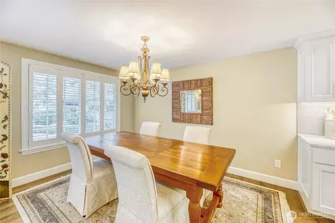 Dining - 1924 142nd St SE, Mill Creek, WA 98012 photo 1 of 1