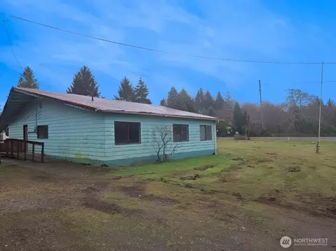 4 Kirkpatrick Rd, Hoquiam, WA 98550