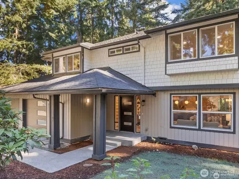 10406 115th Pl NE, Kirkland, WA 98033
