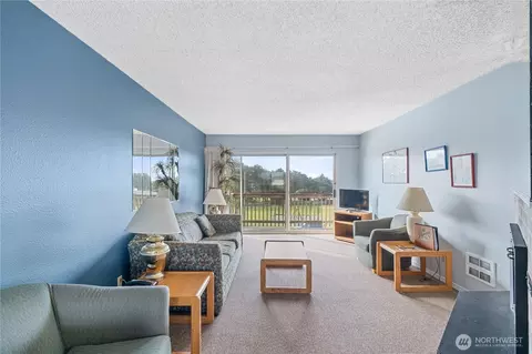 615 Ocean Shores Blvd NW #303, Ocean Shores, WA 98569