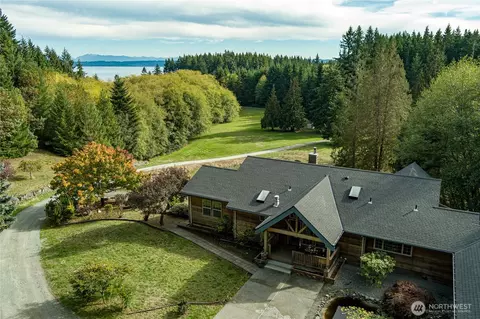 5474 Wilkinson Rd, Langley, WA 98260