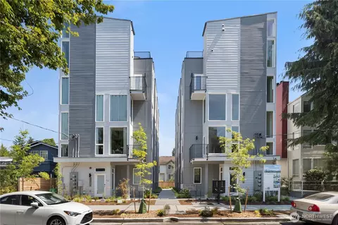 9518 Interlake Ave N, Seattle, WA 98103