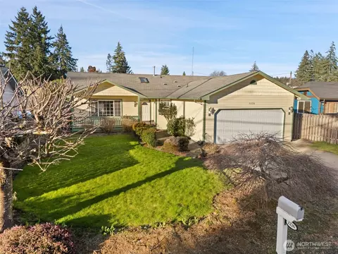 1226 W Birch St, Shelton, WA 98584
