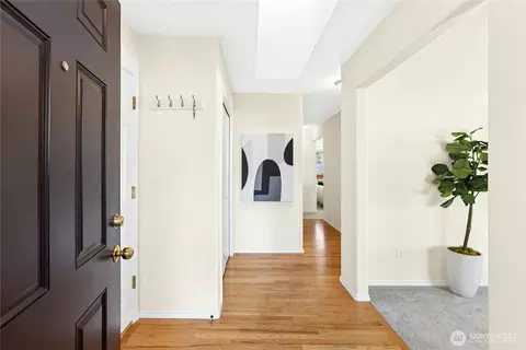 Entry Way - 19424 2nd Dr SE #B, Bothell, WA 98012 photo 1 of 1