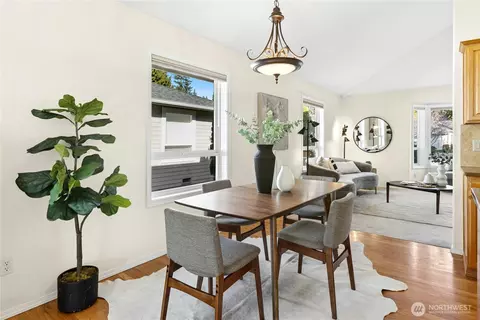Dining - 19424 2nd Dr SE #B, Bothell, WA 98012 photo 1 of 1