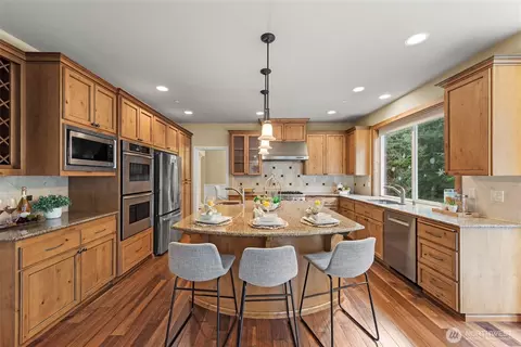 Kitchen - 14419 3rd Dr SE, Mill Creek, WA 98012 photo 1 of 2