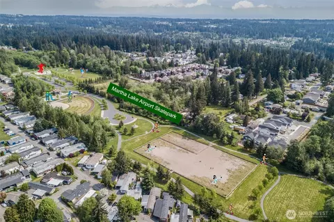 View/Area - 14419 3rd Dr SE, Mill Creek, WA 98012 photo 4 of 4