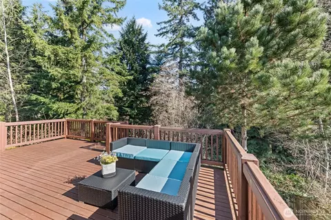 Exterior - 14419 3rd Dr SE, Mill Creek, WA 98012 photo 2 of 4