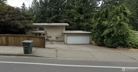 15460 SE 22nd Pl, Bellevue, WA 98007