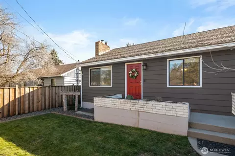 1411 Maiden Ln, Wenatchee, WA 98801
