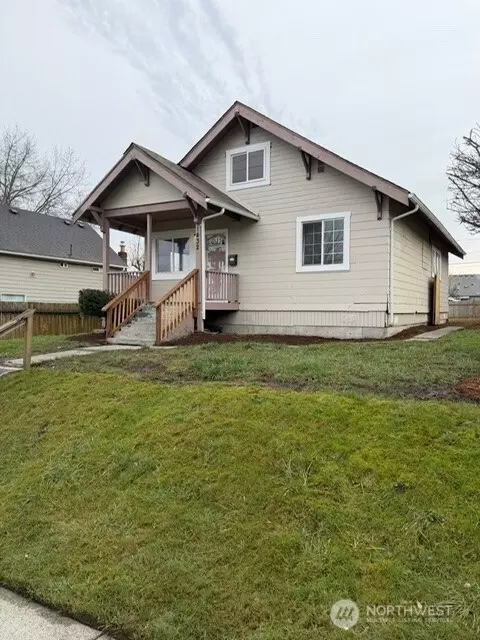 1432 E 29th St, Tacoma, WA 98404