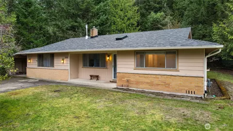 3380 NW Shadow Glen Blvd, Silverdale, WA 98383