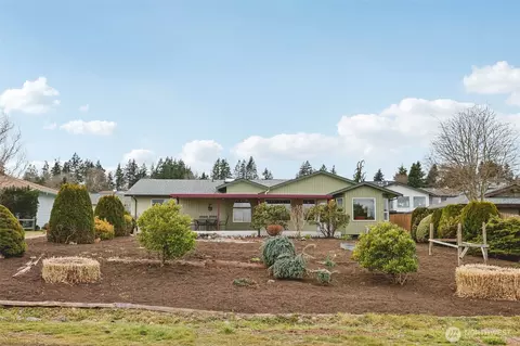 1518 Carol St, Camano Island, WA 98282