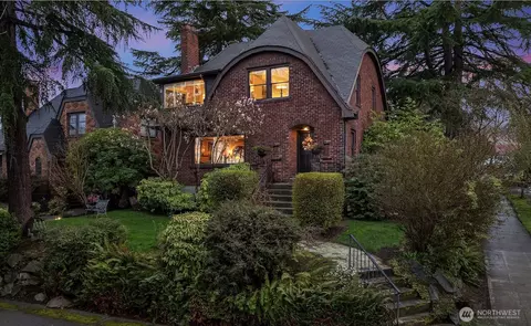 3939 Meridian Ave N, Seattle, WA 98103