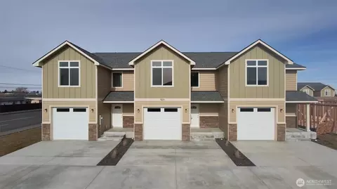 920 NW Sunburst Ct, Moses Lake, WA 98837