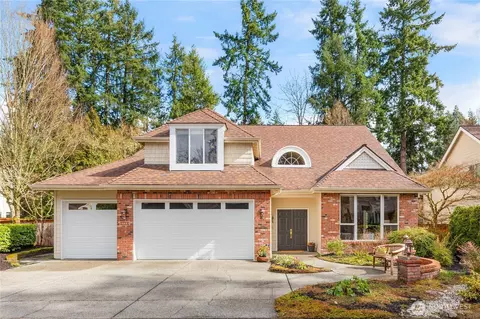 16651 Northup Way, Bellevue, WA 98008