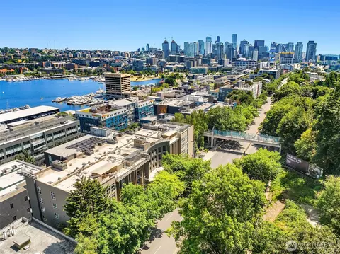 1504 Aurora Ave N #311, Seattle, WA 98109