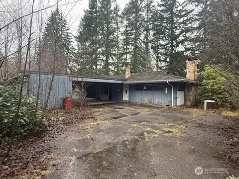 6414 Shadow Ln, Aberdeen, WA 98520