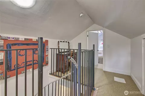Entry Way - 6518 Cady Rd, Everett, WA 98203 photo 2 of 2