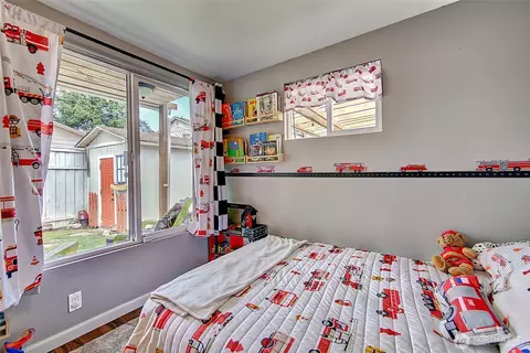 Bedroom - 6518 Cady Rd, Everett, WA 98203 photo 5 of 6