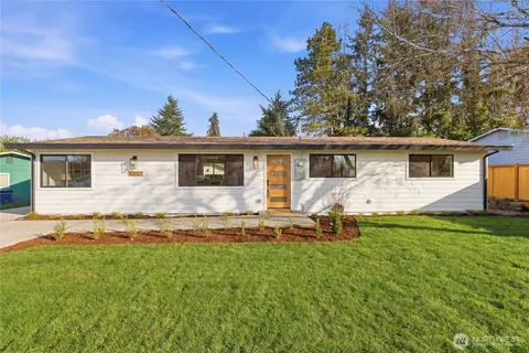 33027 22nd Ave SW, Federal Way, WA 98023