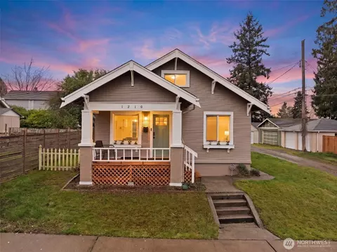 1210 S 45th St S, Tacoma, WA 98418