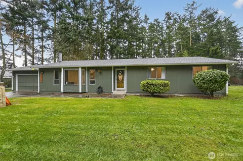 2270 Wellman Pl, Oak Harbor, WA 98277