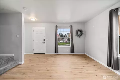 20101 17th Avenue Ct E, Spanaway, WA 98387 photo 5