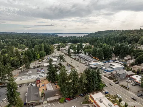13604 100th Ave NE, Kirkland, WA 98034