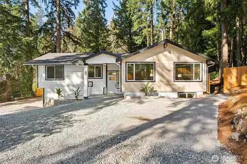 8501 121st St E, Puyallup, WA 98373