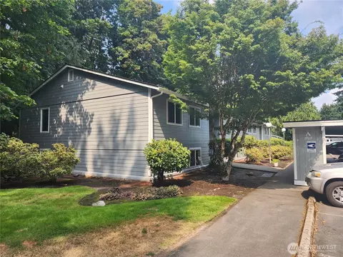 2929 SE Mile Hill Dr #A3, Port Orchard, WA 98366