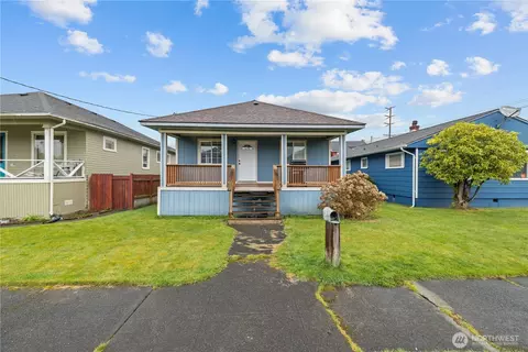 904 W 2nd St, Aberdeen, WA 98520