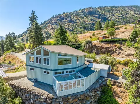 20000 S Lakeshore Rd, Chelan, WA 98816