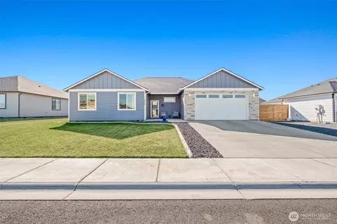 1006 6th Ave NE, Ephrata, WA 98823