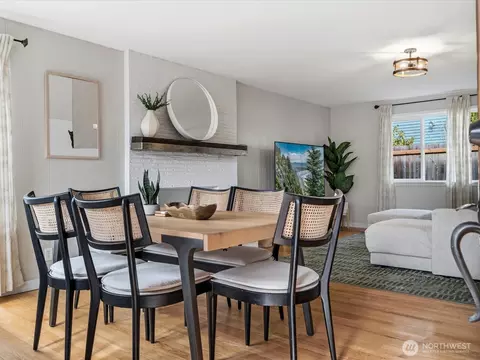 Dining - 18604 105th Ave NE, Bothell, WA 98011 photo 2 of 3