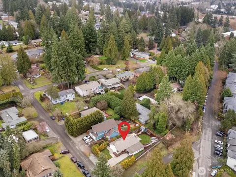View/Area - 18604 105th Ave NE, Bothell, WA 98011 photo 2 of 2
