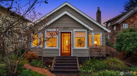 3818 Corliss Ave N, Seattle, WA 98103