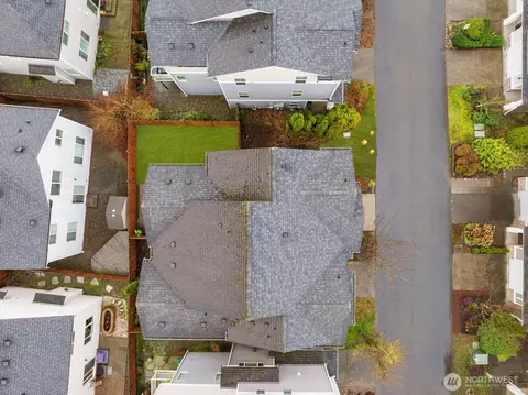 View/Area - 401 126th Pl SE #B, Everett, WA 98208 photo 2 of 5