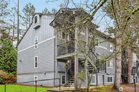 11103 NE 124th Ln #B205, Kirkland, WA 98034