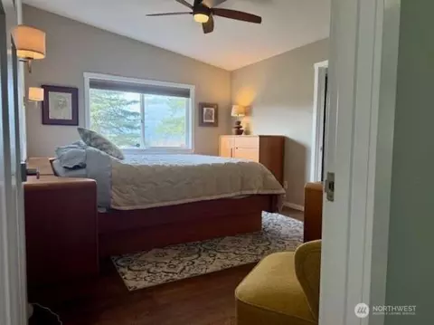 Bedroom - 2270 S 7th Ave, Sequim, WA 98382 photo 2 of 4